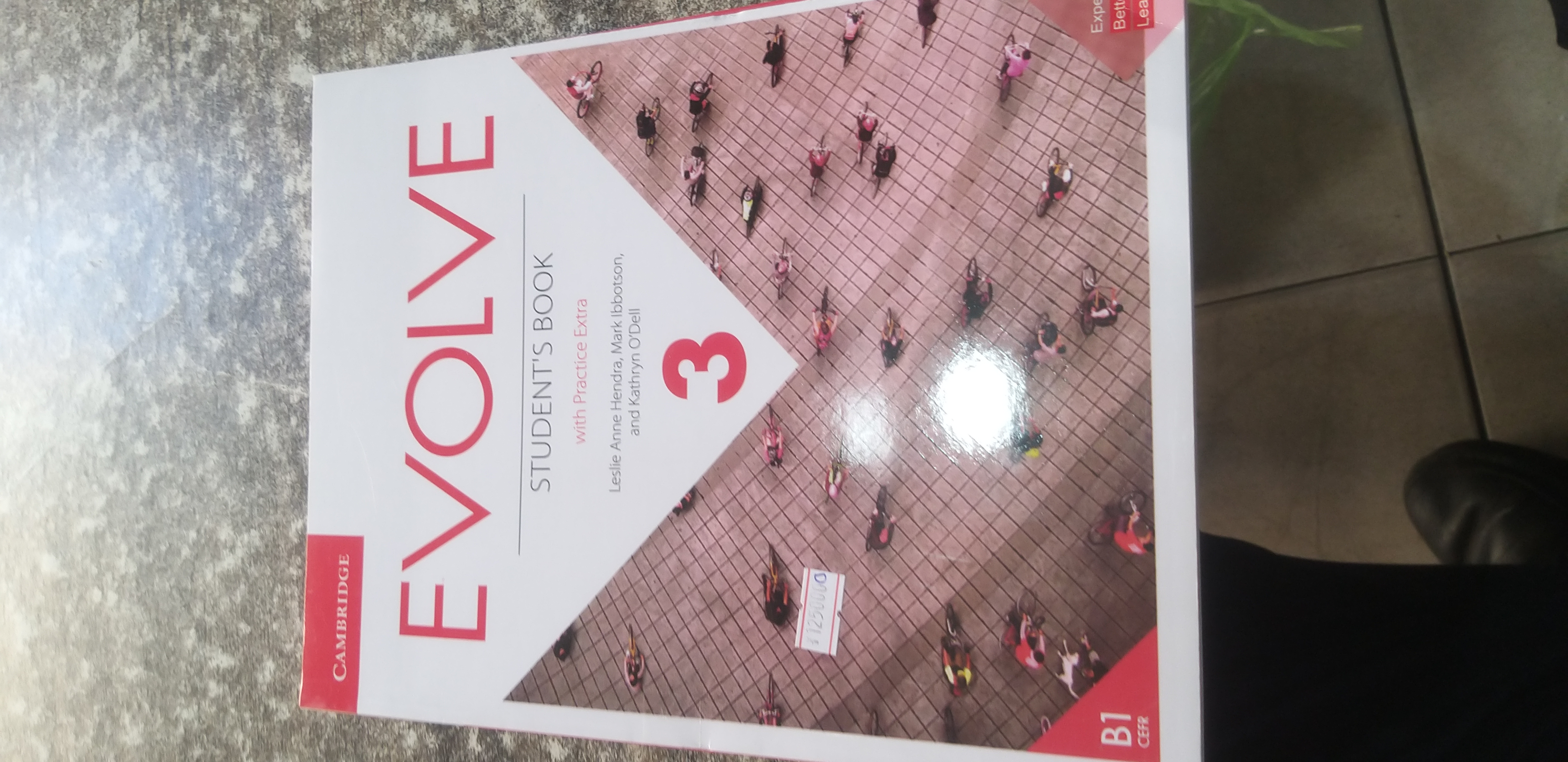 EVOLVE  STUENT S BOOK. 3